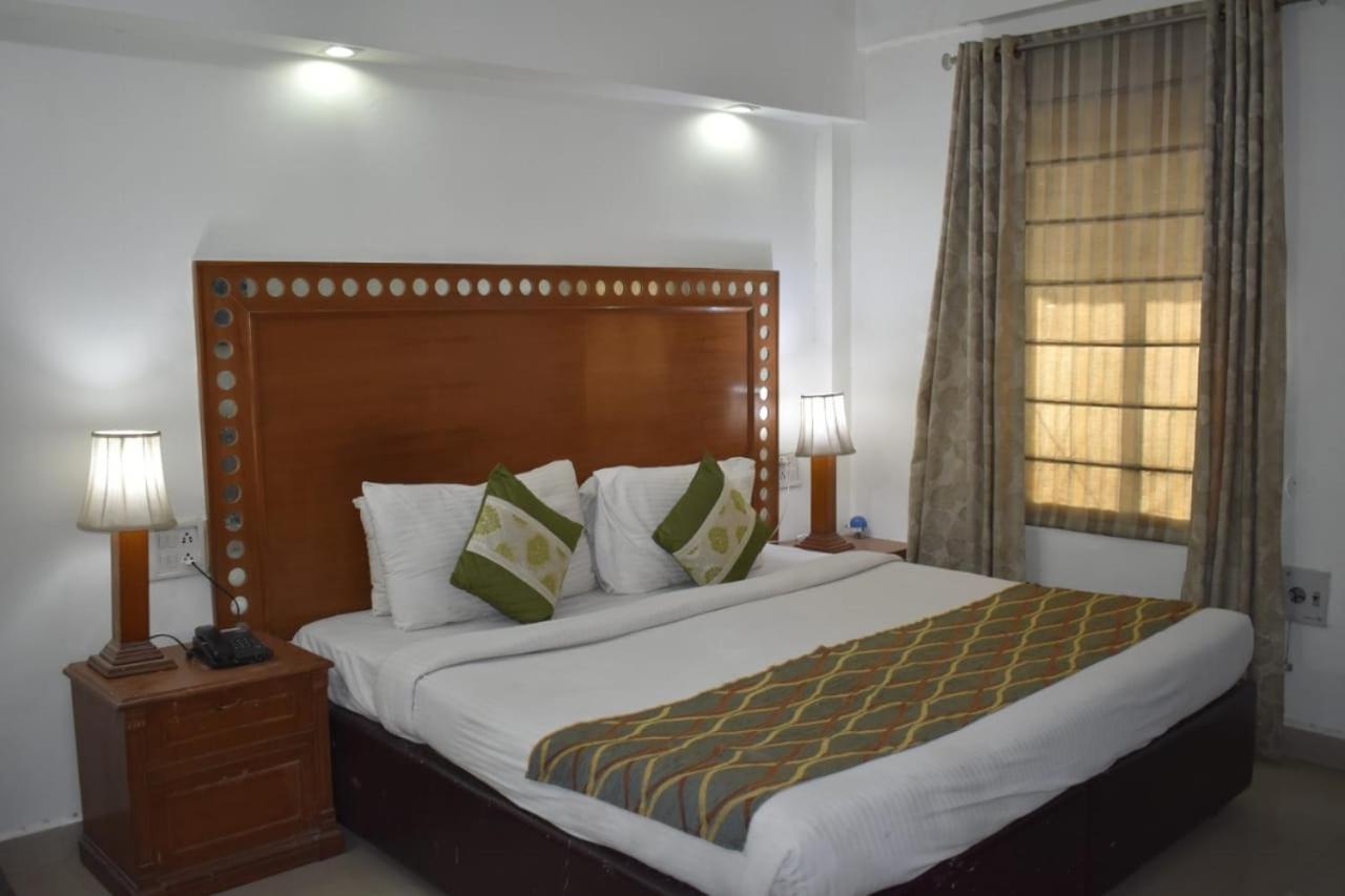 Hotel Aravali Heights Alwar Luaran gambar